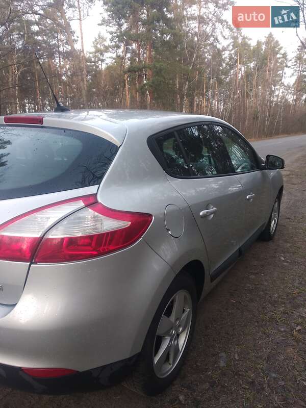 Хетчбек Renault Megane 2011 в Бабинці
