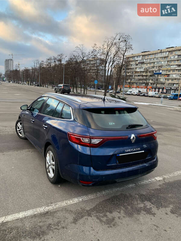 Универсал Renault Megane 2017 в Киеве