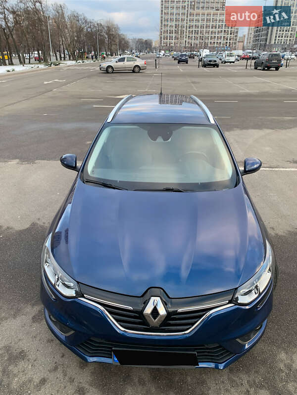 Универсал Renault Megane 2017 в Киеве