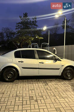 Седан Renault Megane 2004 в 