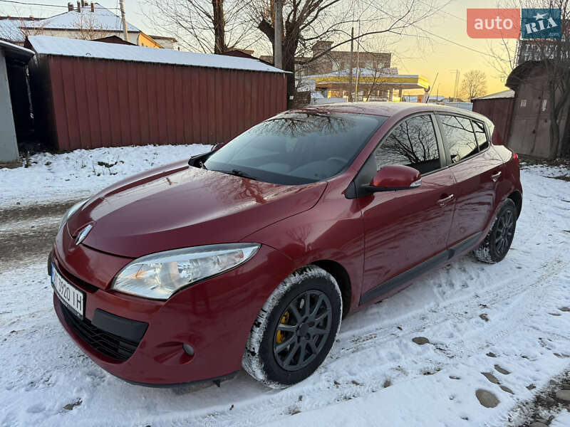 Хетчбек Renault Megane 2011 в Косові