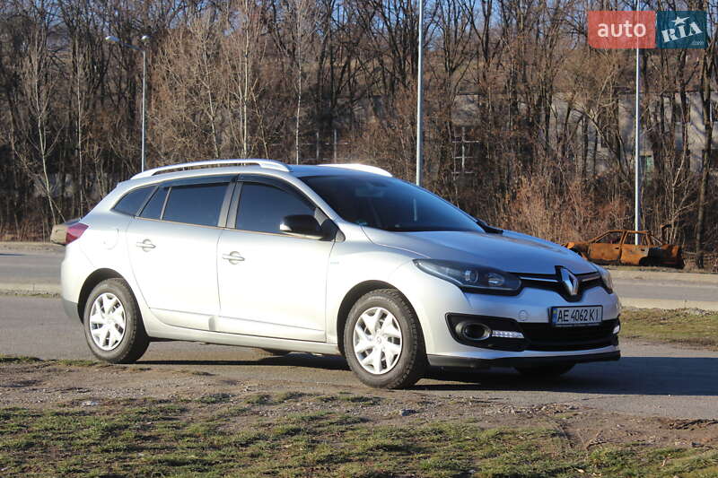 Універсал Renault Megane 2015 в Дніпрі