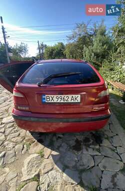 Хетчбек Renault Megane 2001 в Глибокій