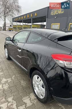 Хэтчбек Renault Megane 2011 в Липовце