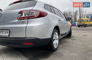 Универсал Renault Megane 2011 в 