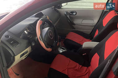 Хэтчбек Renault Megane 2006 в 