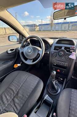 Седан Renault Megane 2008 в 
