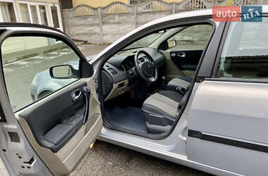 Хэтчбек Renault Megane 2005 в Киеве