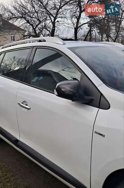 Универсал Renault Megane 2011 в Долине