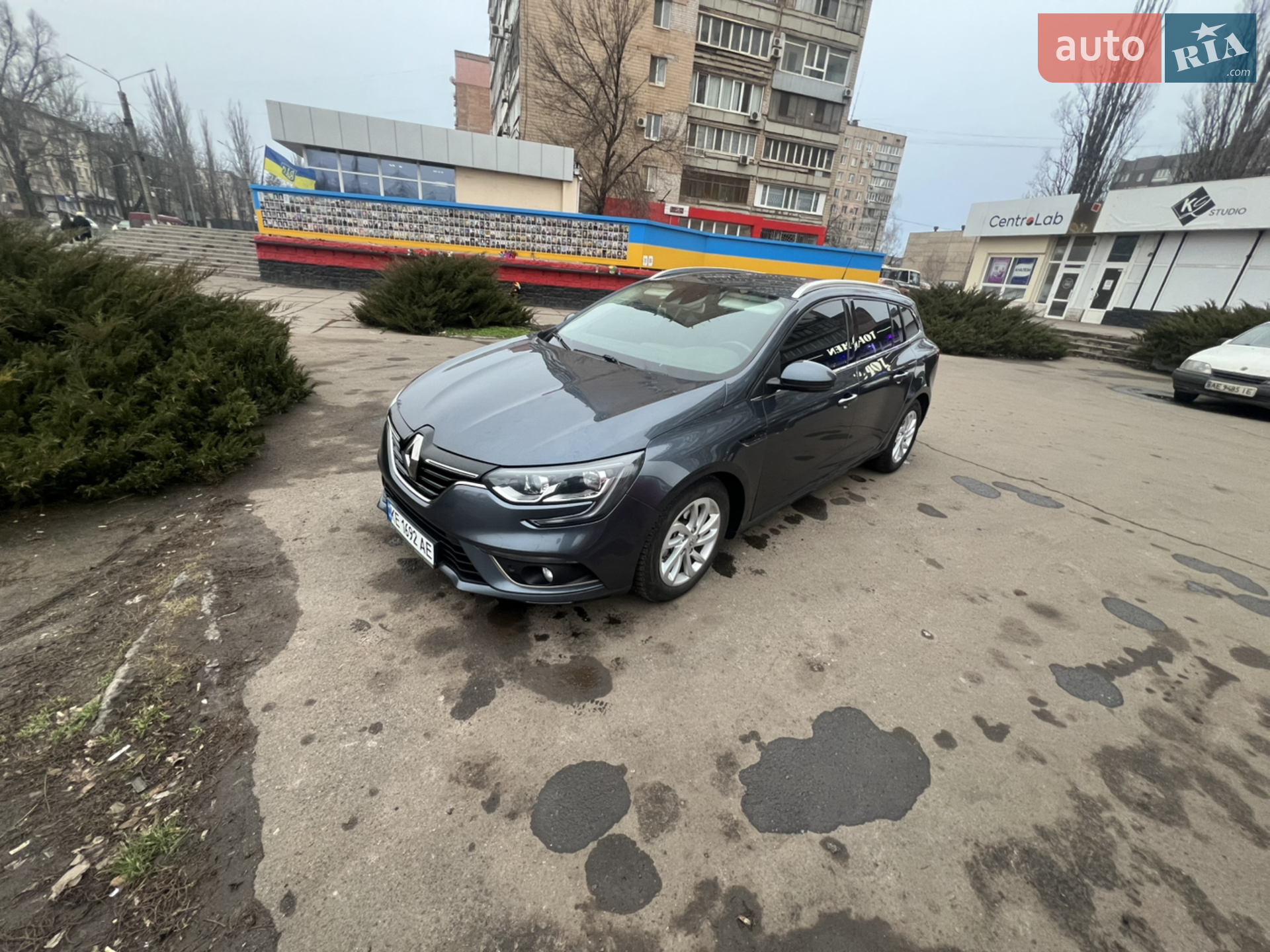 Renault Megane 2017 VIN VF1RFB00256880638 фото оголошення 15 з 28