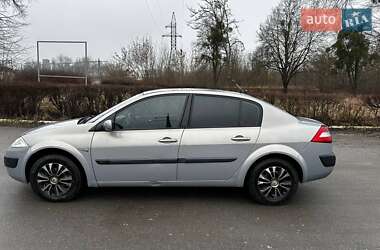 Седан Renault Megane 2004 в 