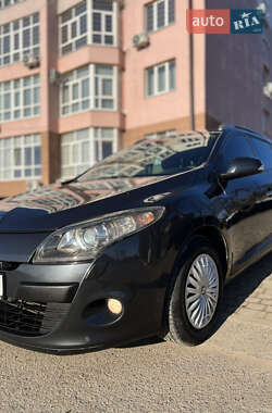 Універсал Renault Megane 2010 в Чернівцях