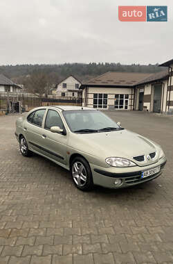 Седан Renault Megane 1999 в 