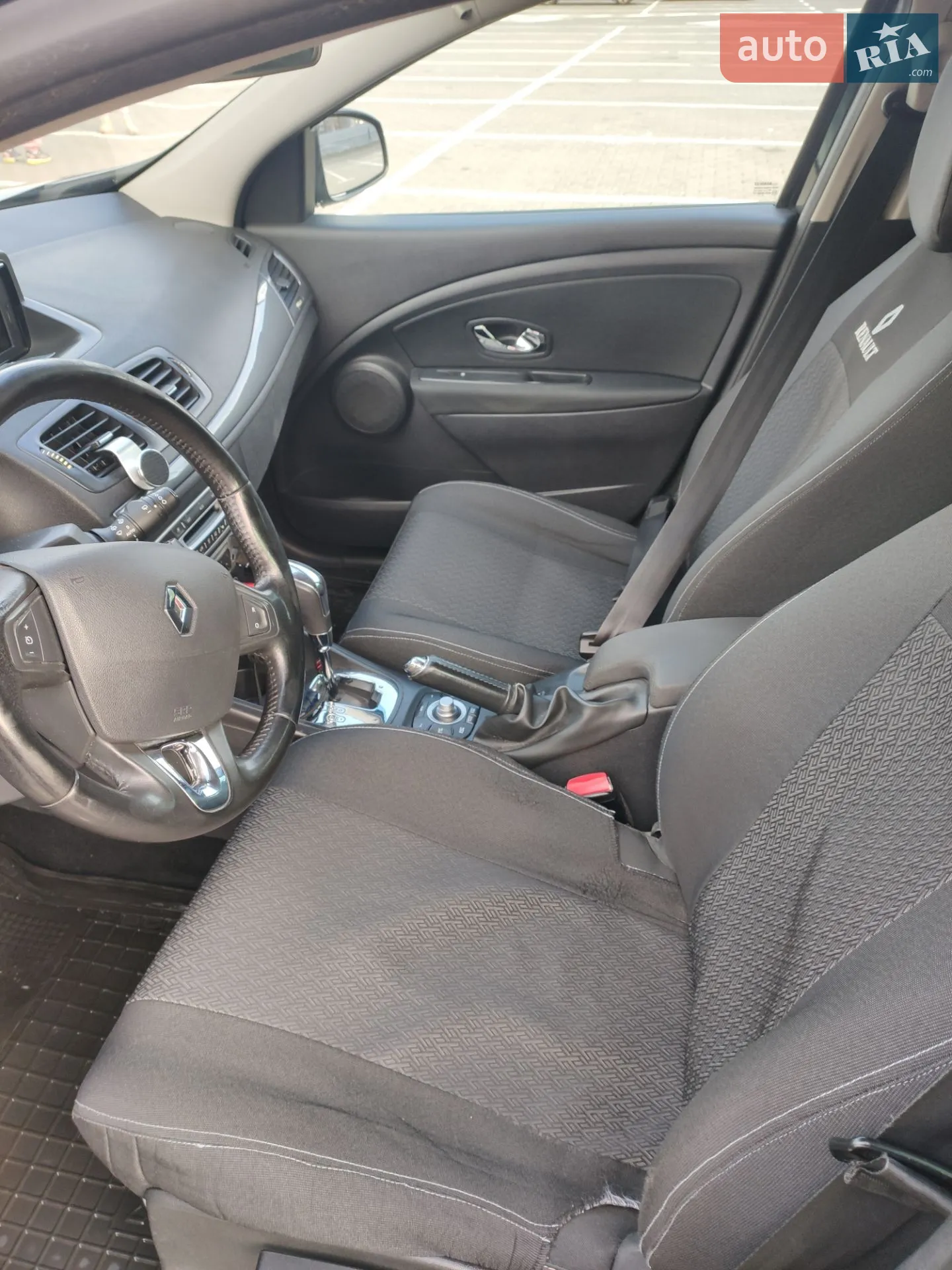 2015 Renault Megane - мініатюра 12