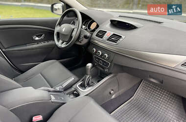 Хэтчбек Renault Megane 2008 в 