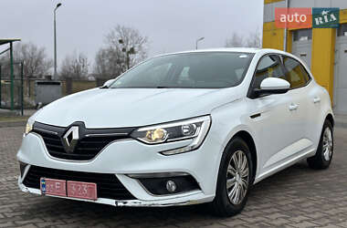 Хетчбек Renault Megane 2017 в Дубні