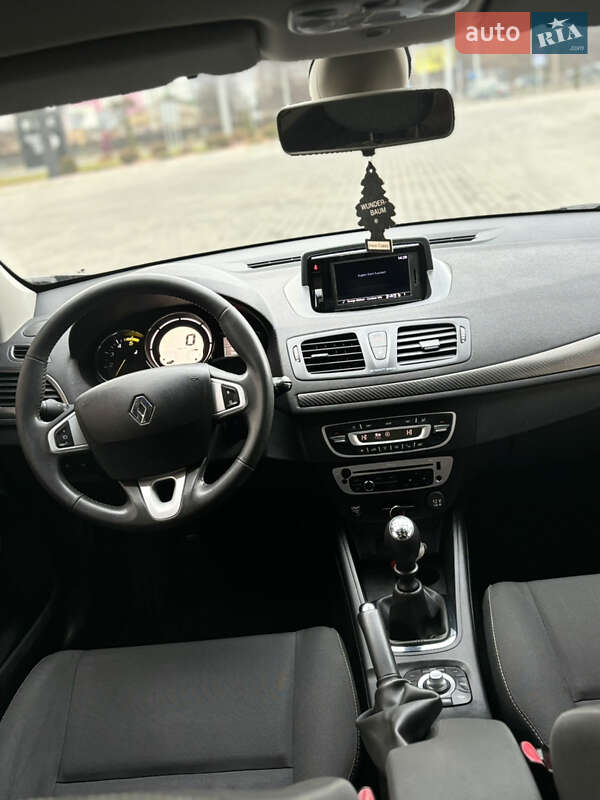 Универсал Renault Megane 2012 в Луцке фото 12 Универсал Renault Megane 2012 в Луцке