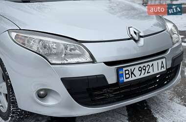 Універсал Renault Megane 2011 в Рівному