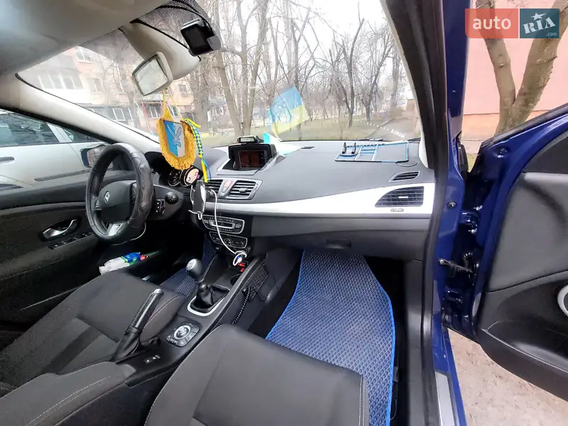 Renault Megane 2009 VIN VF1KZ1V0642521233 фото оголошення 4 з 77