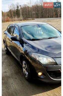 Универсал Renault Megane 2011 в 