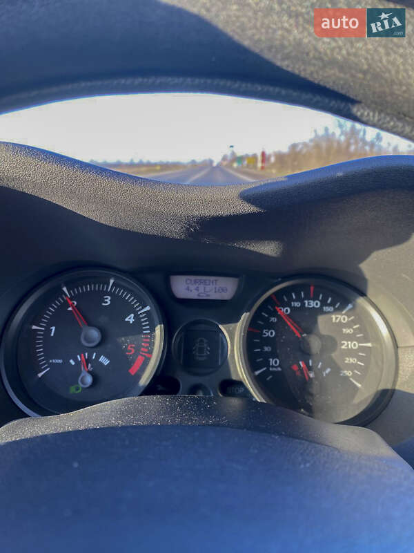 Универсал Renault Megane 2008 в Кривом Роге фото 28 Универсал Renault Megane 2008 в Кривом Роге