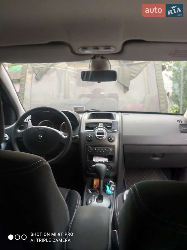 Хэтчбек Renault Megane 2005 в Киеве фото 2 Хэтчбек Renault Megane 2005 в Киеве