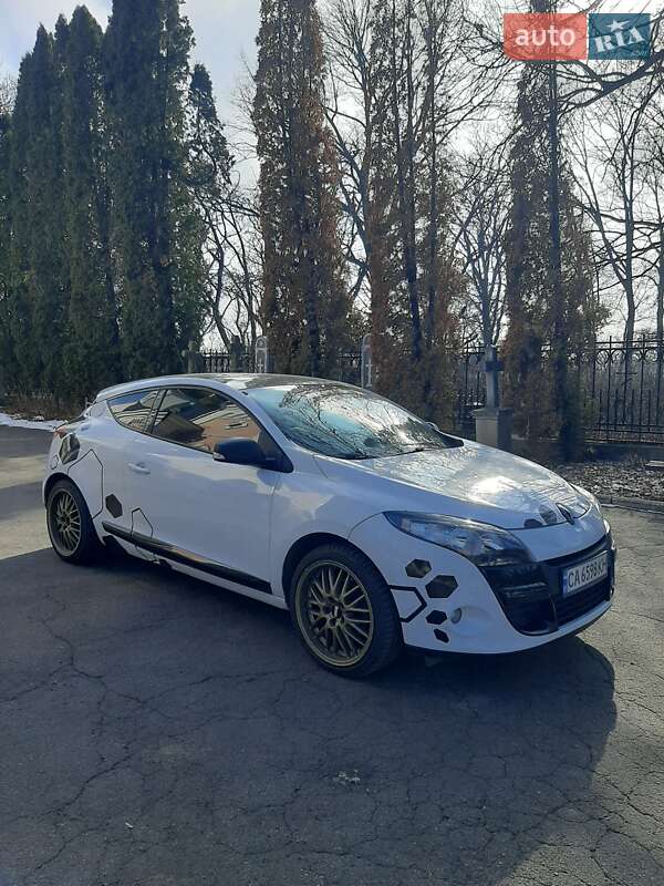 Купе Renault Megane 2011 в Умани фото 4 Купе Renault Megane 2011 в Умани