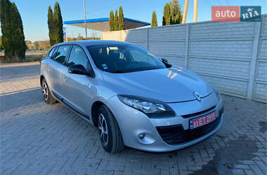 Универсал Renault Megane 2011 в Буске