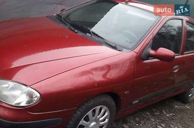 Хэтчбек Renault Megane 2002 в Мукачево