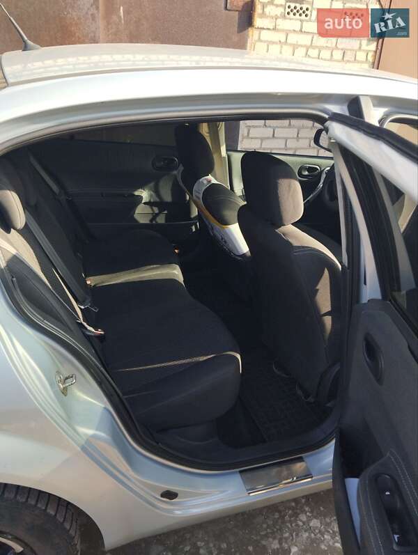 Седан Renault Megane 2004 в Кривому Розі