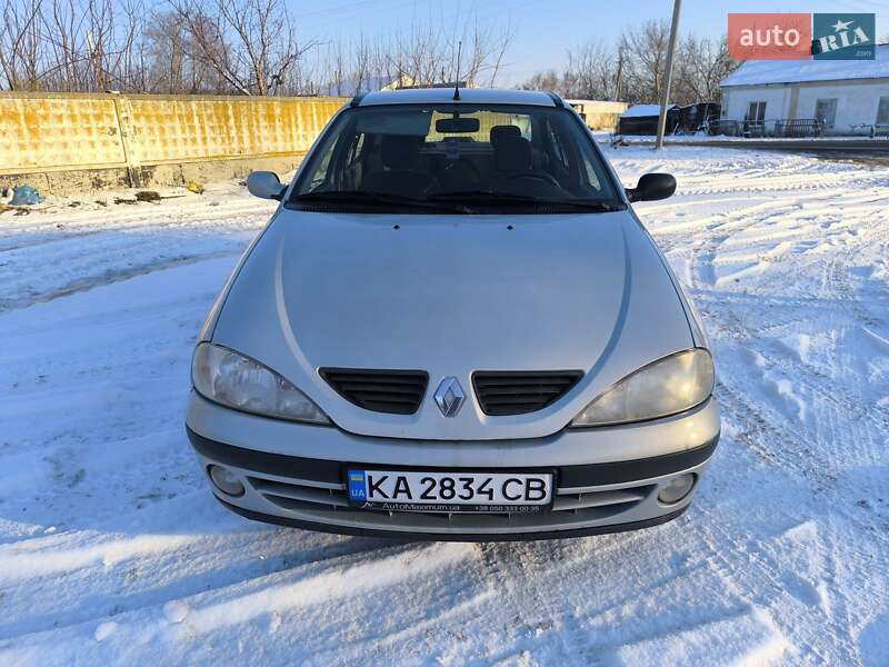 Седан Renault Megane 2003 в Межевой