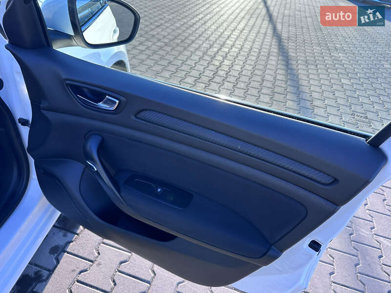 Универсал Renault Megane 2017 в Новоднестровске