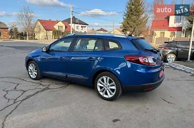 Универсал Renault Megane 2010 в Городке