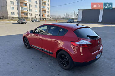 Хэтчбек Renault Megane 2012 в Стрые