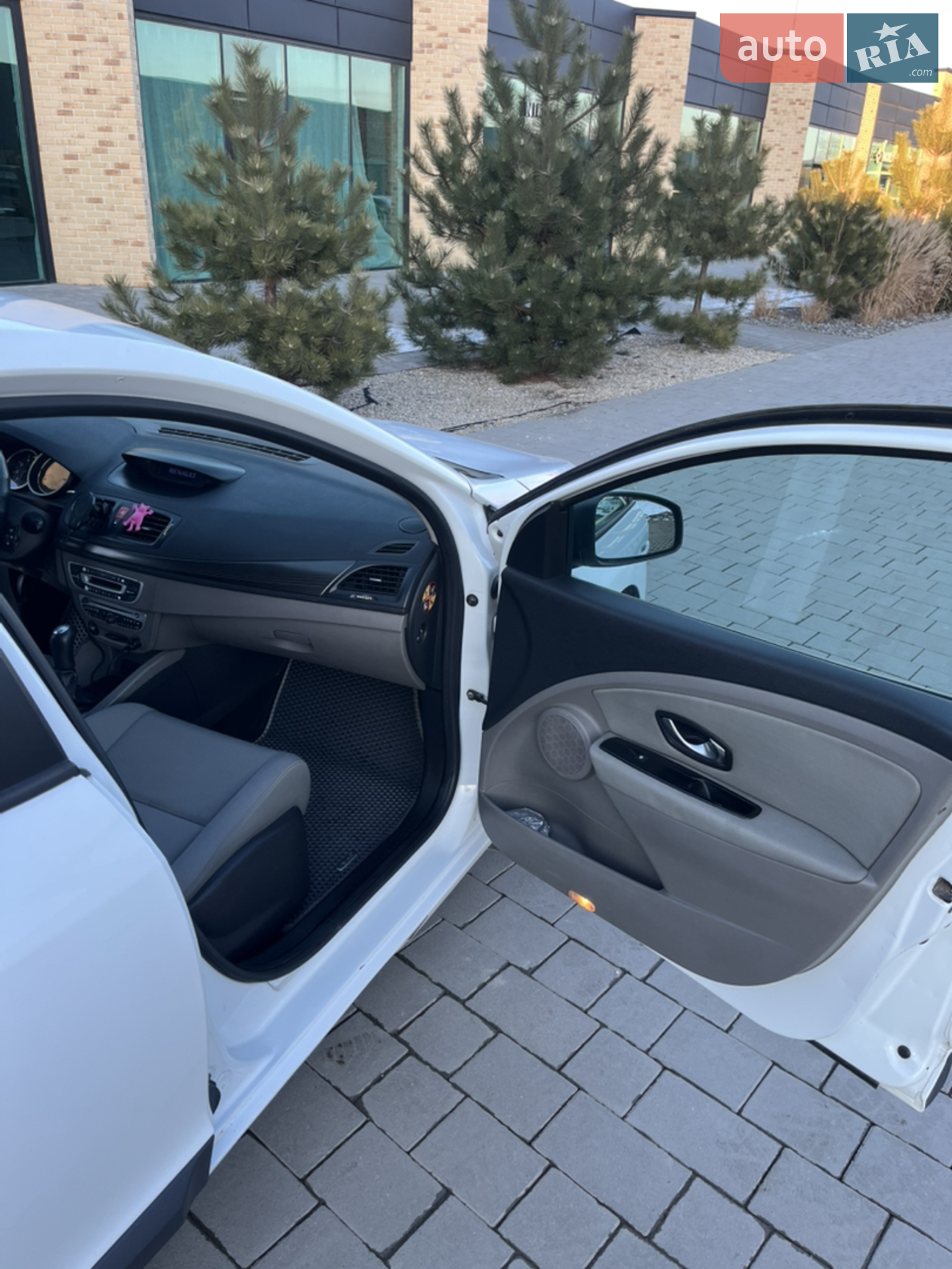 2010 Renault Megane - мініатюра 6