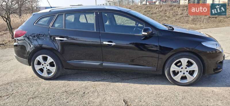 Универсал Renault Megane 2011 в Нетешине