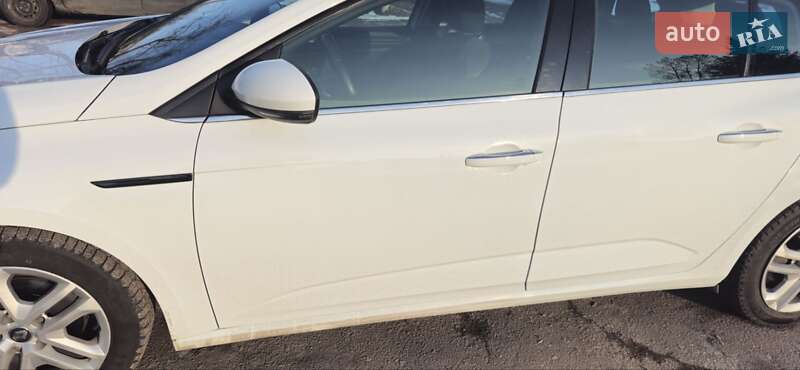 Универсал Renault Megane 2017 в Глухове фото 7 Универсал Renault Megane 2017 в Глухове