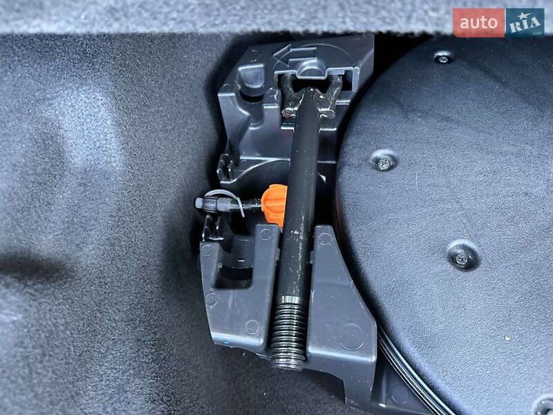 Універсал Renault Megane 2016 в Подільську фото 78 Універсал Renault Megane 2016 в Подільську