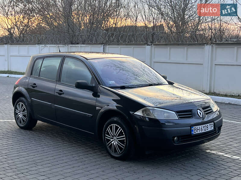 Хэтчбек Renault Megane 2004 в Одессе