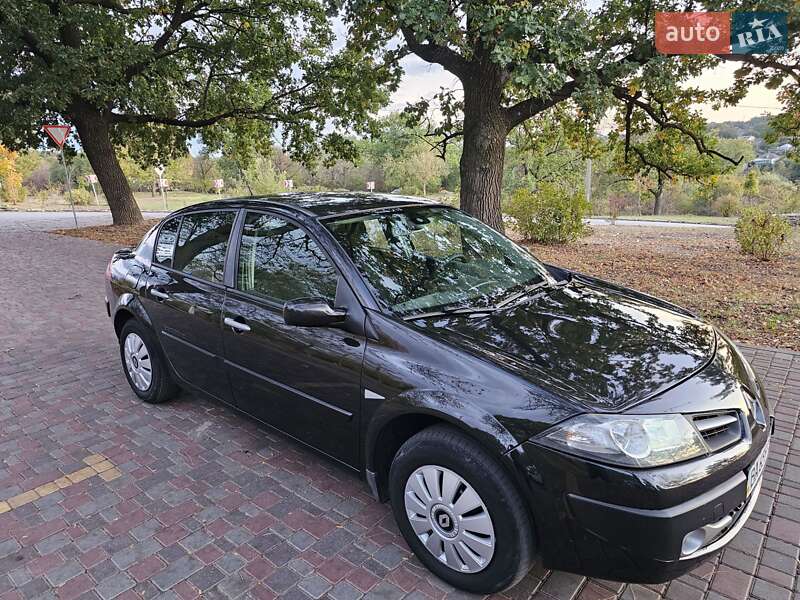 Седан Renault Megane 2009 в Кропивницком