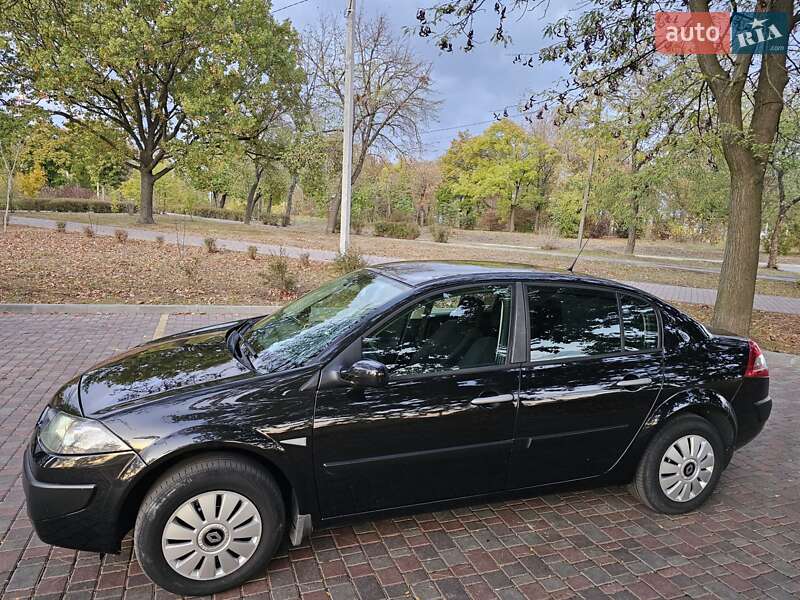 Седан Renault Megane 2009 в Кропивницком
