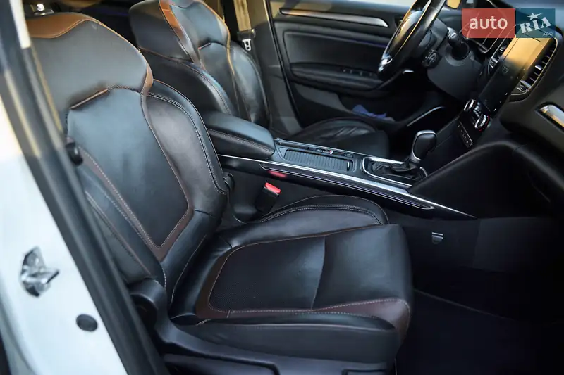 Renault Megane 2017 VIN VF1RFB00958182337 фото оголошення 31 з 92