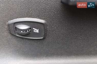 Купе Renault Megane 2010 в 