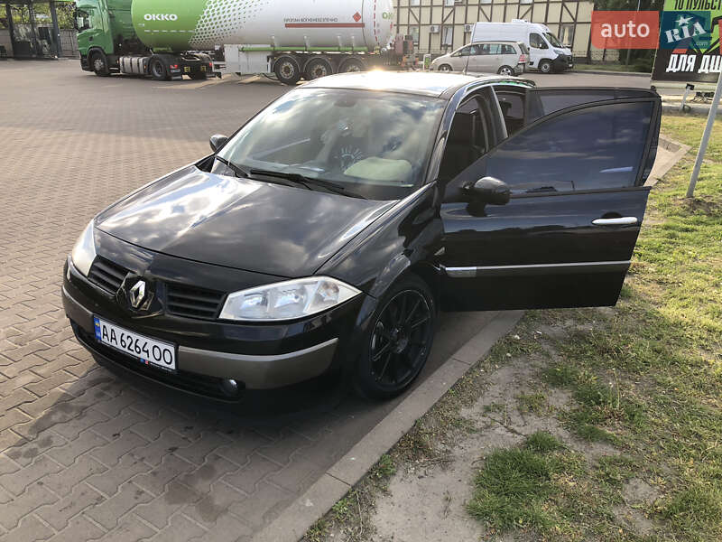 Хетчбек Renault Megane 2004 в Києві