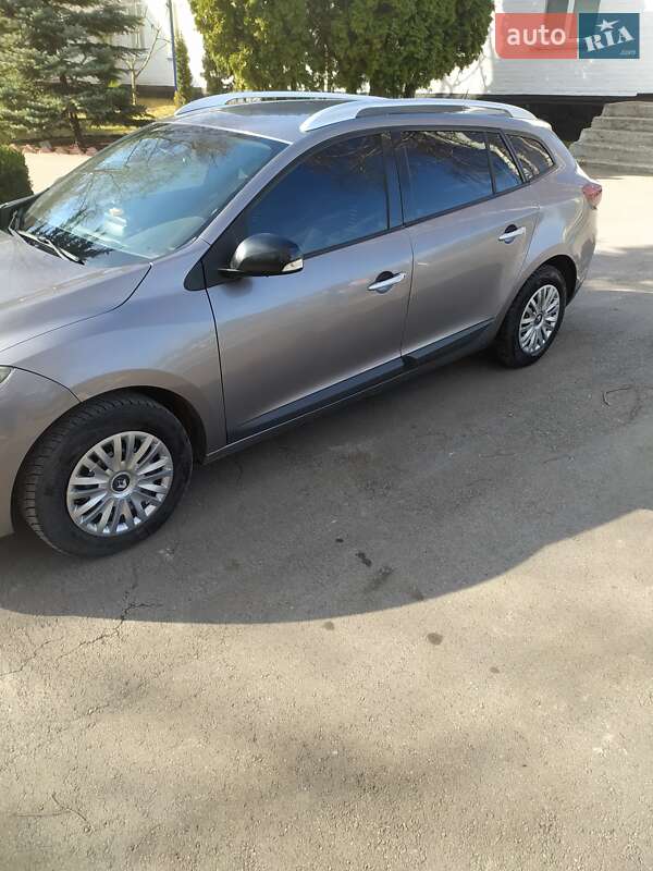 Renault Megane 2011 Renault Megane 2011