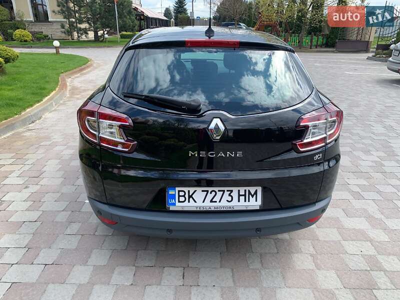 Универсал Renault Megane 2011 в Сарнах