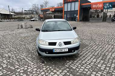 Хэтчбек Renault Megane 2004 в Черновцах