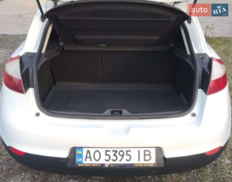 Хэтчбек Renault Megane 2013 в Ужгороде