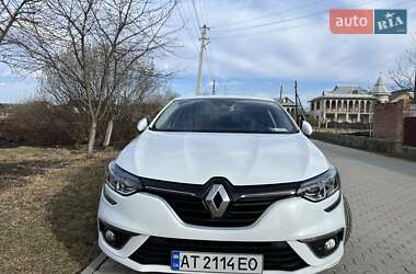 Хэтчбек Renault Megane 2017 в 