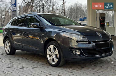 Универсал Renault Megane 2012 в 